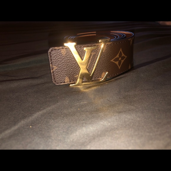 Louis Vuitton Belt - Picture 1 of 8